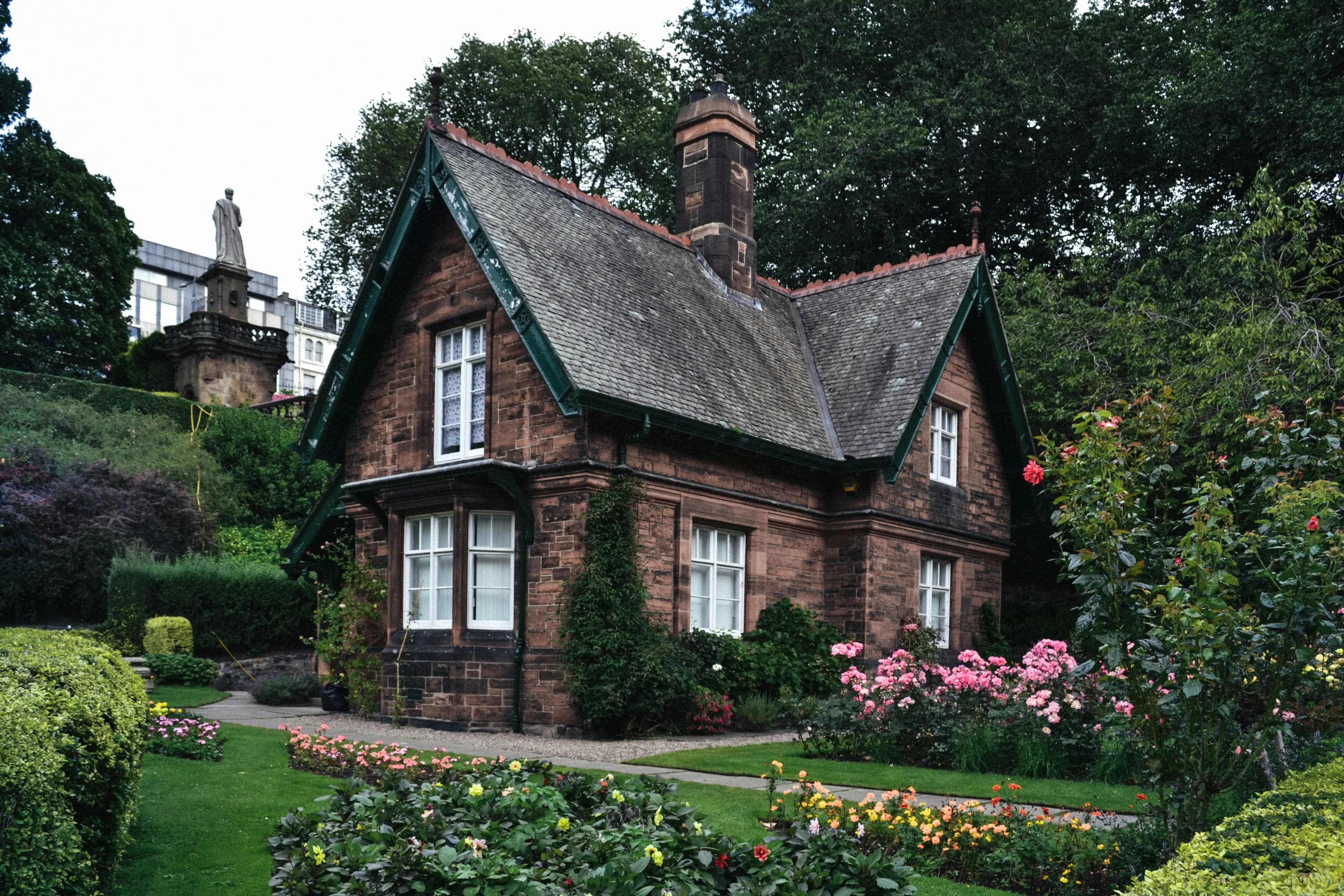 SWilliam - Our Perfect House